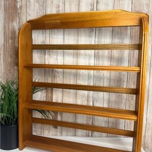 Vintage Spice Rack Trinket Shelf Wooden Classic Farmhouse Kitchen Wall Mounted